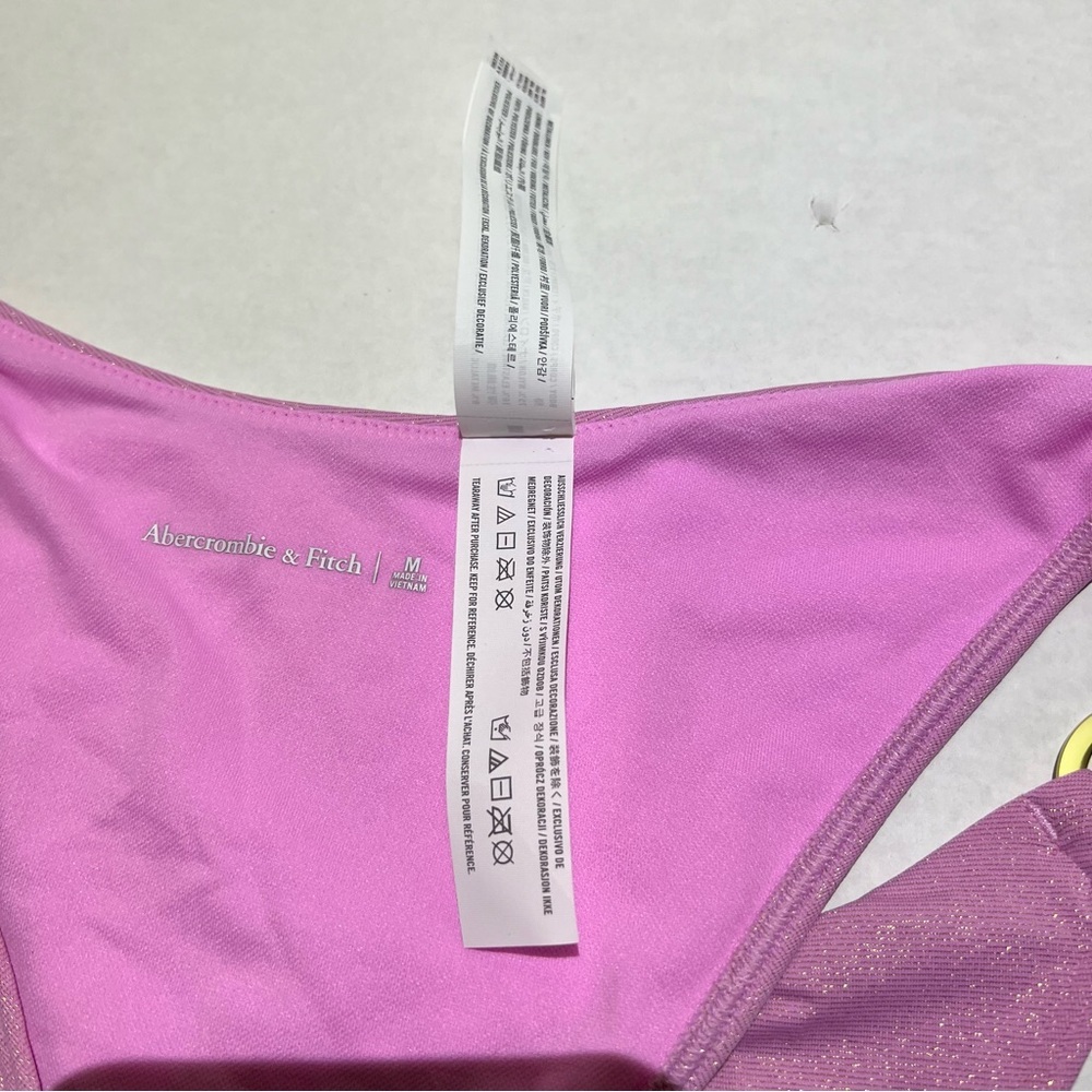 Abercrombie & Fitch Pink Shimmer Ring Detail Bikini Bottoms size Medium - Picture 6 of 7